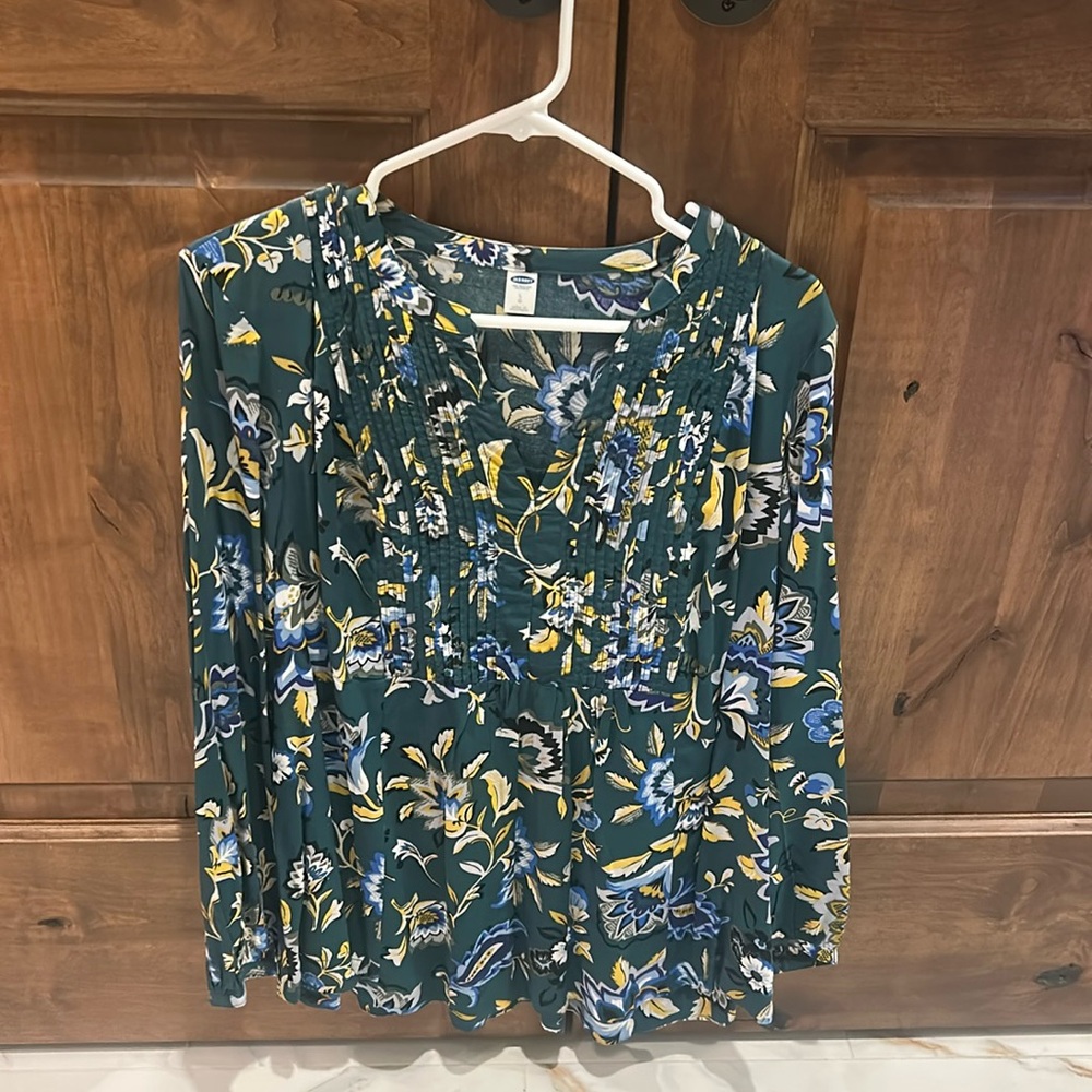 Woman’s blouse